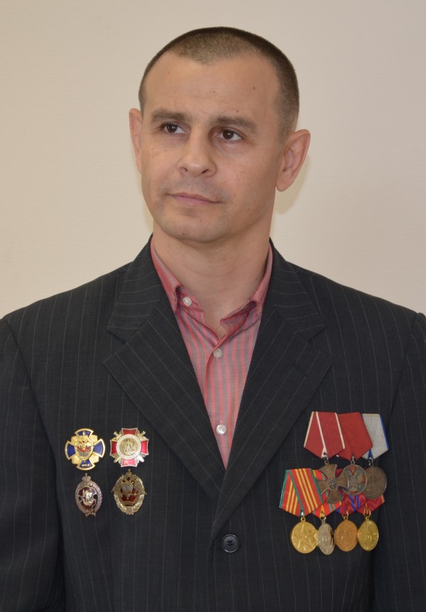 ����� �������� 